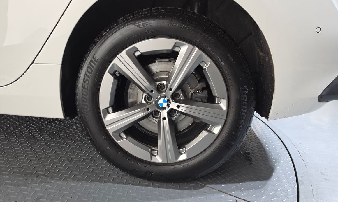 BMW 2-Series 2024