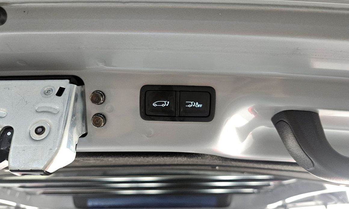 Hyundai Staria 2025