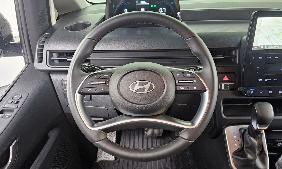 Hyundai Staria 2025