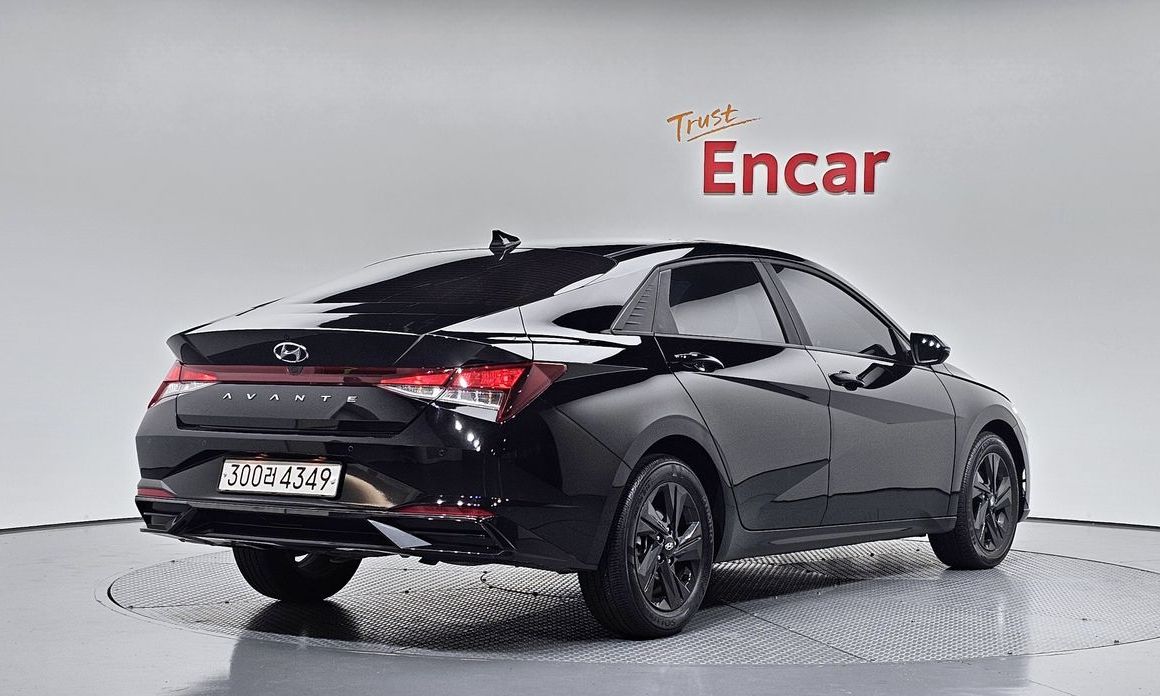 Hyundai AVANTE 2023