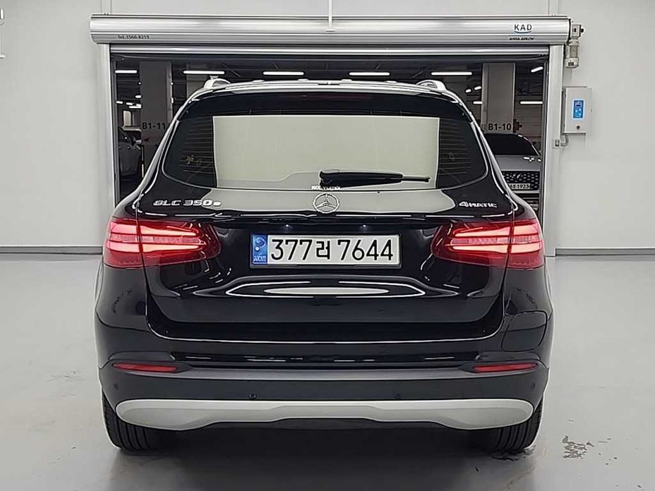 Mercedes-Benz GLC-Class 2019