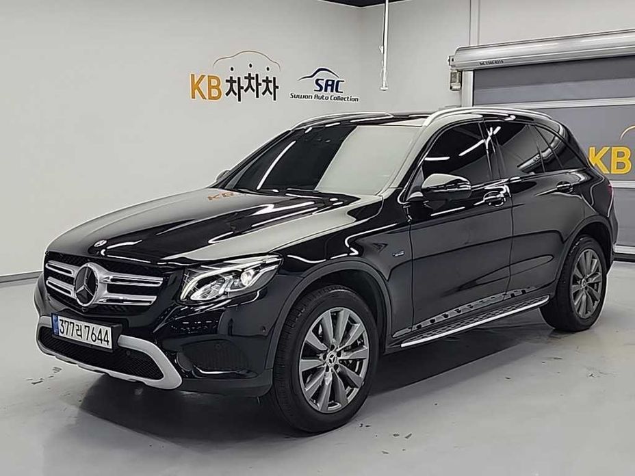 Mercedes-Benz GLC-Class 2019