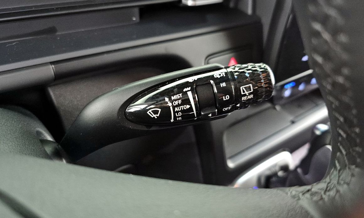 Hyundai Staria 2025