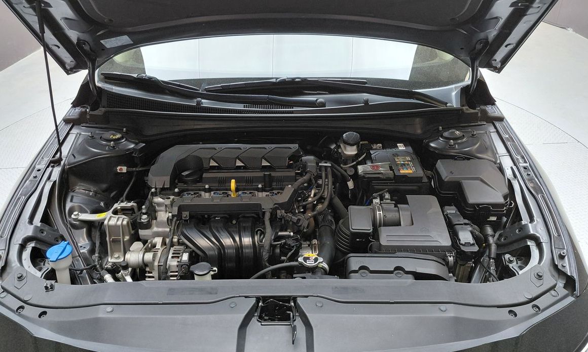 Hyundai AVANTE 2024