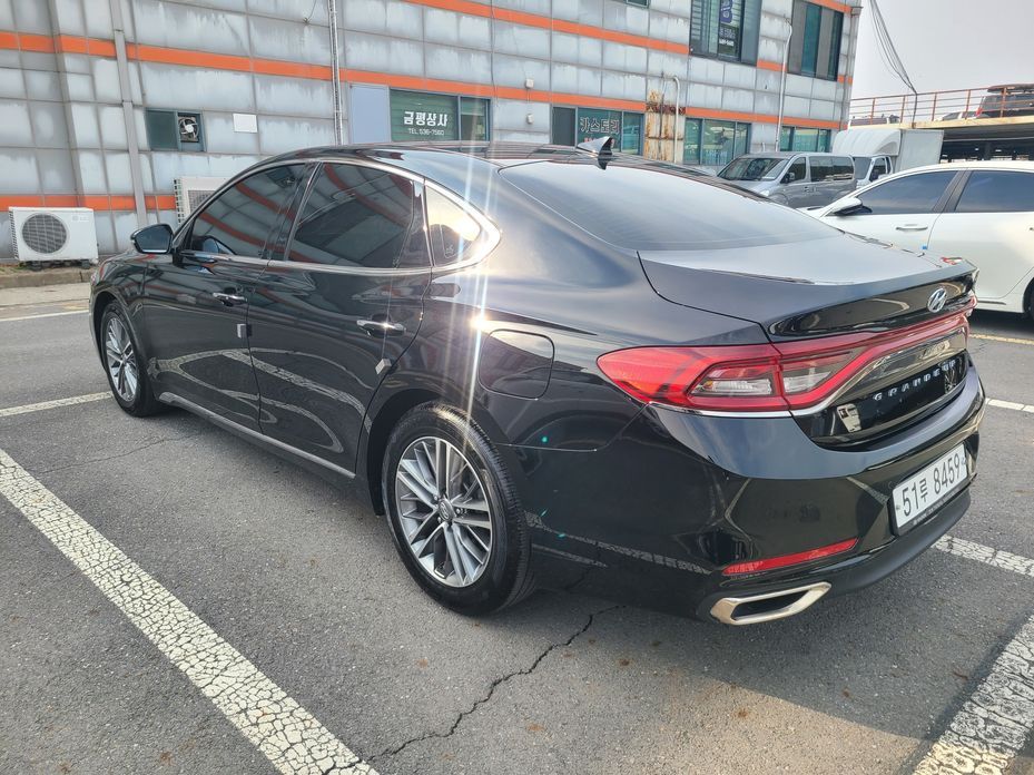 Hyundai Grandeur 2017