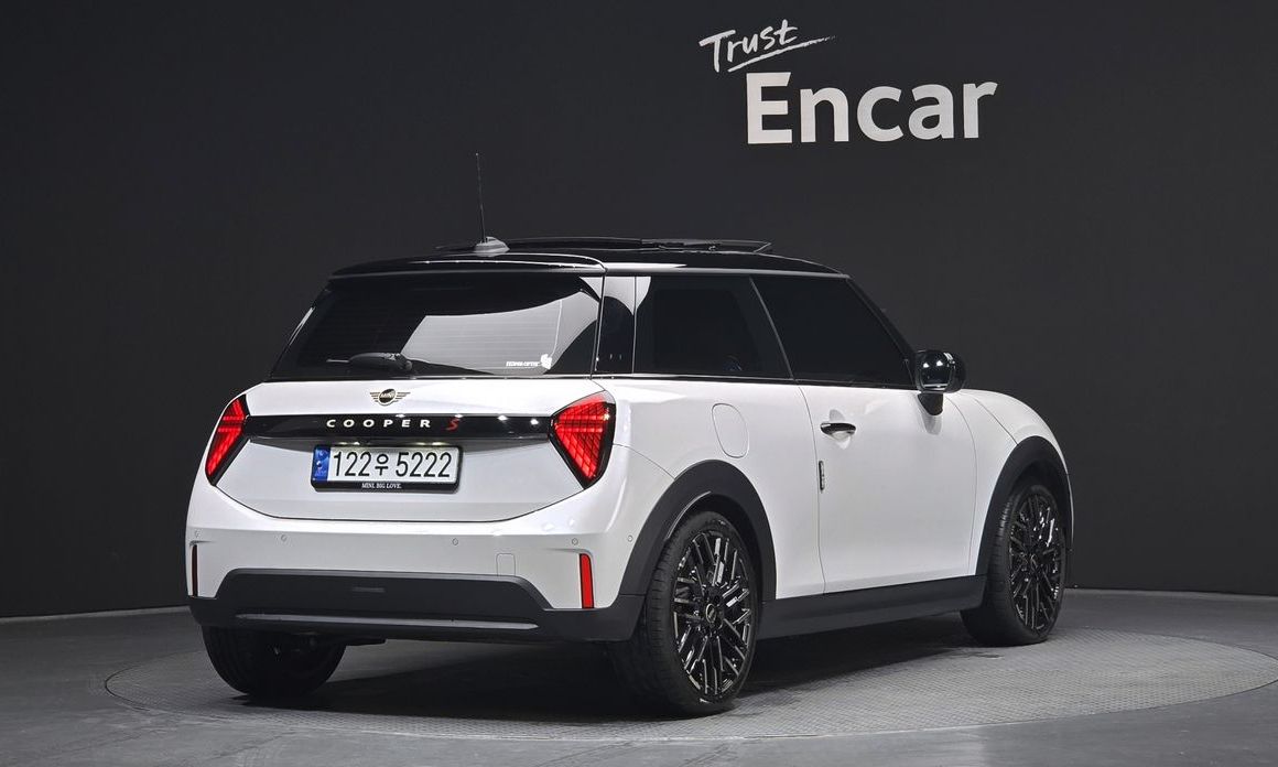 Mini Cooper 2025