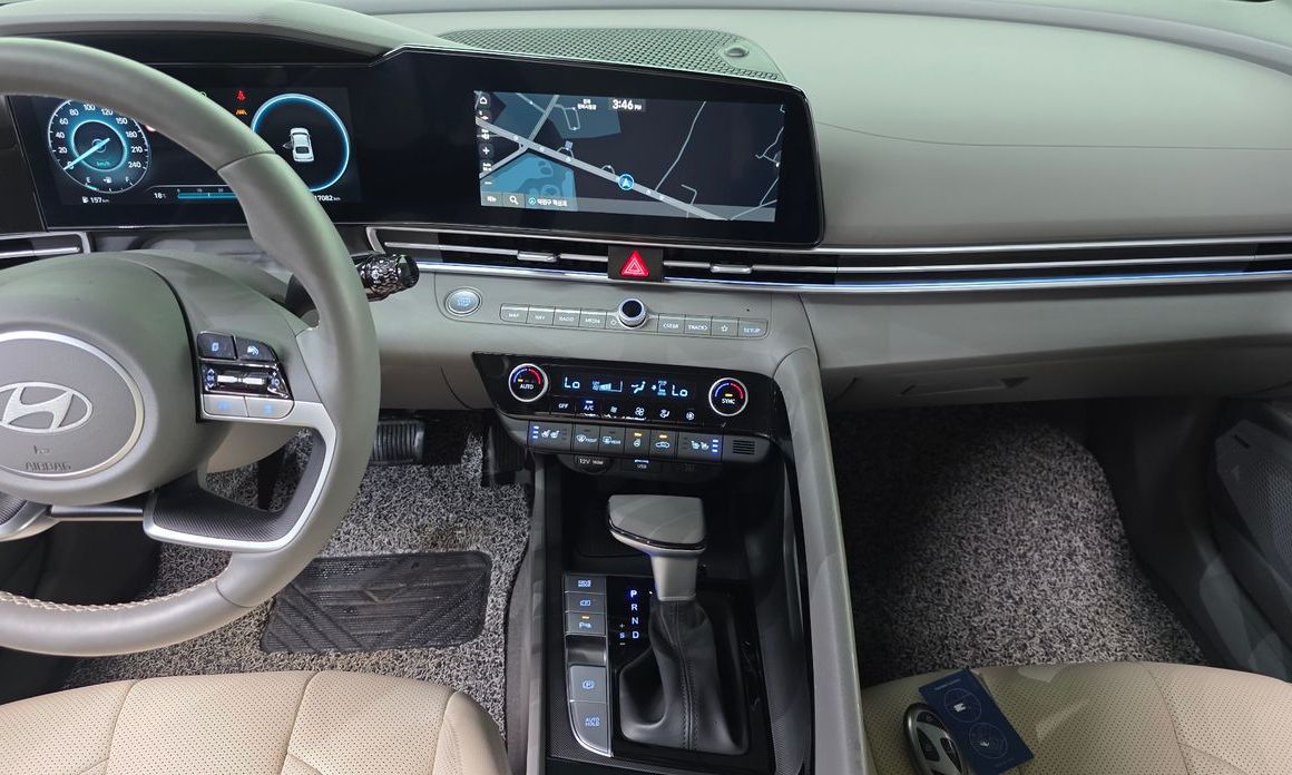Hyundai AVANTE 2024