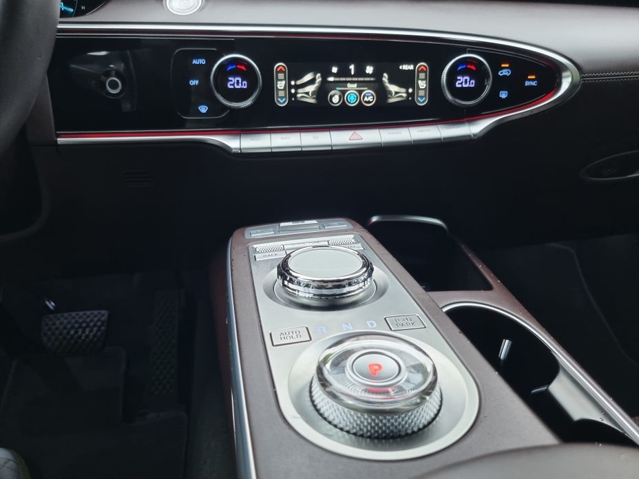 Genesis GV70 2021