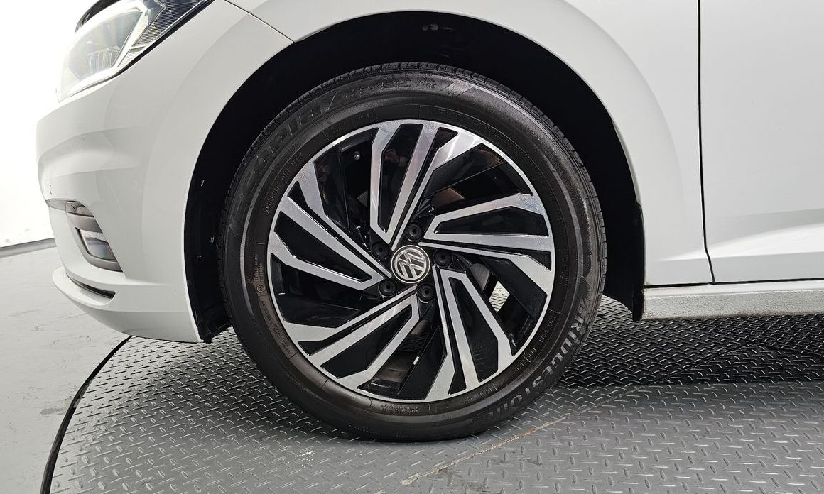 Volkswagen Jetta 2020