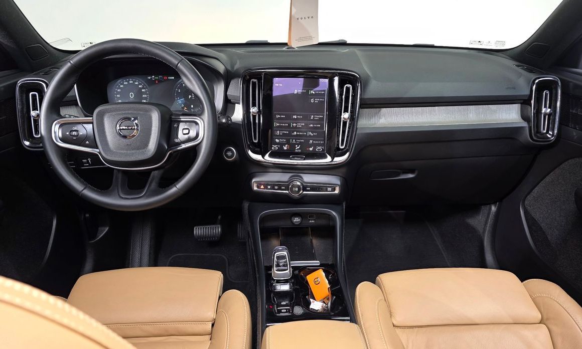 Volvo XC40 2022