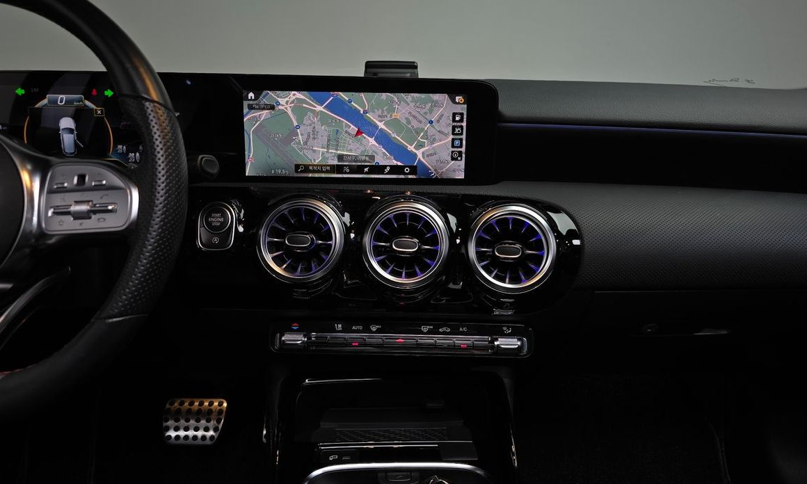 Mercedes-Benz A-Class 2021