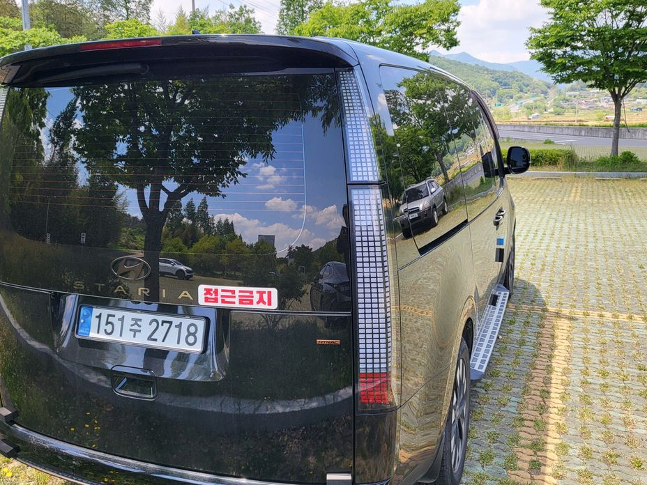 Hyundai Staria 2025