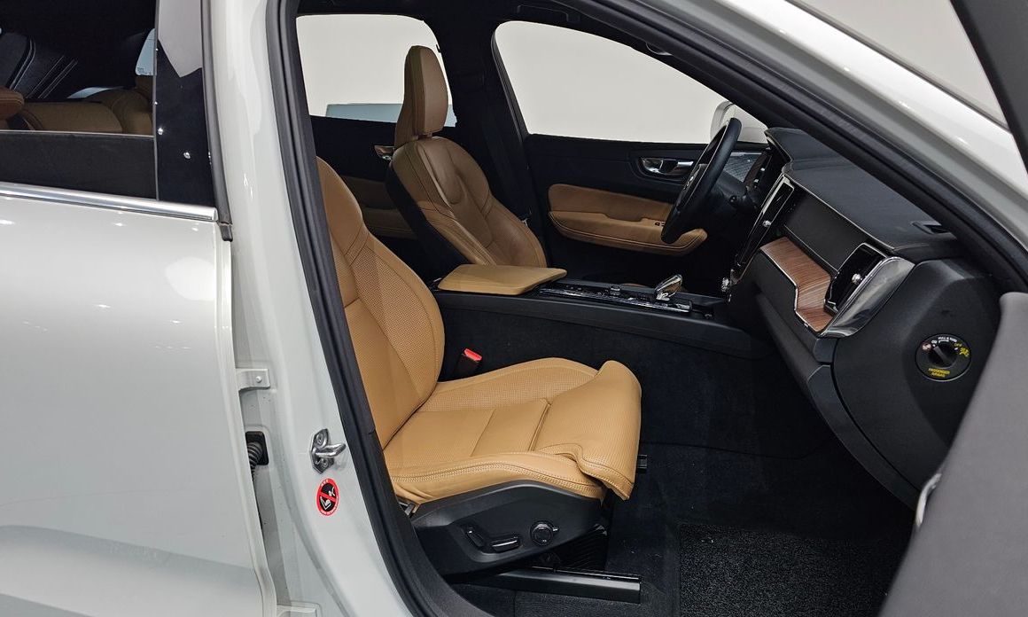 Volvo XC60 2021