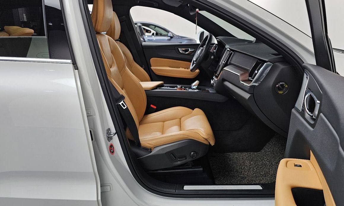 Volvo XC60 2021