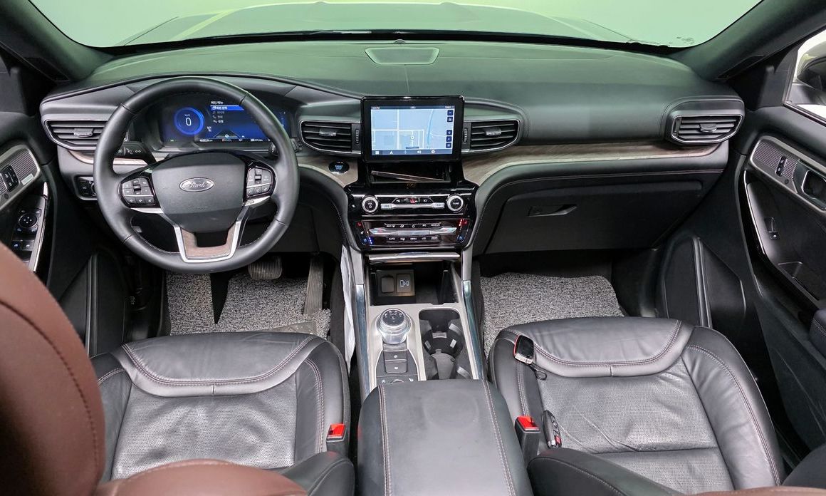 Ford Explorer 2023