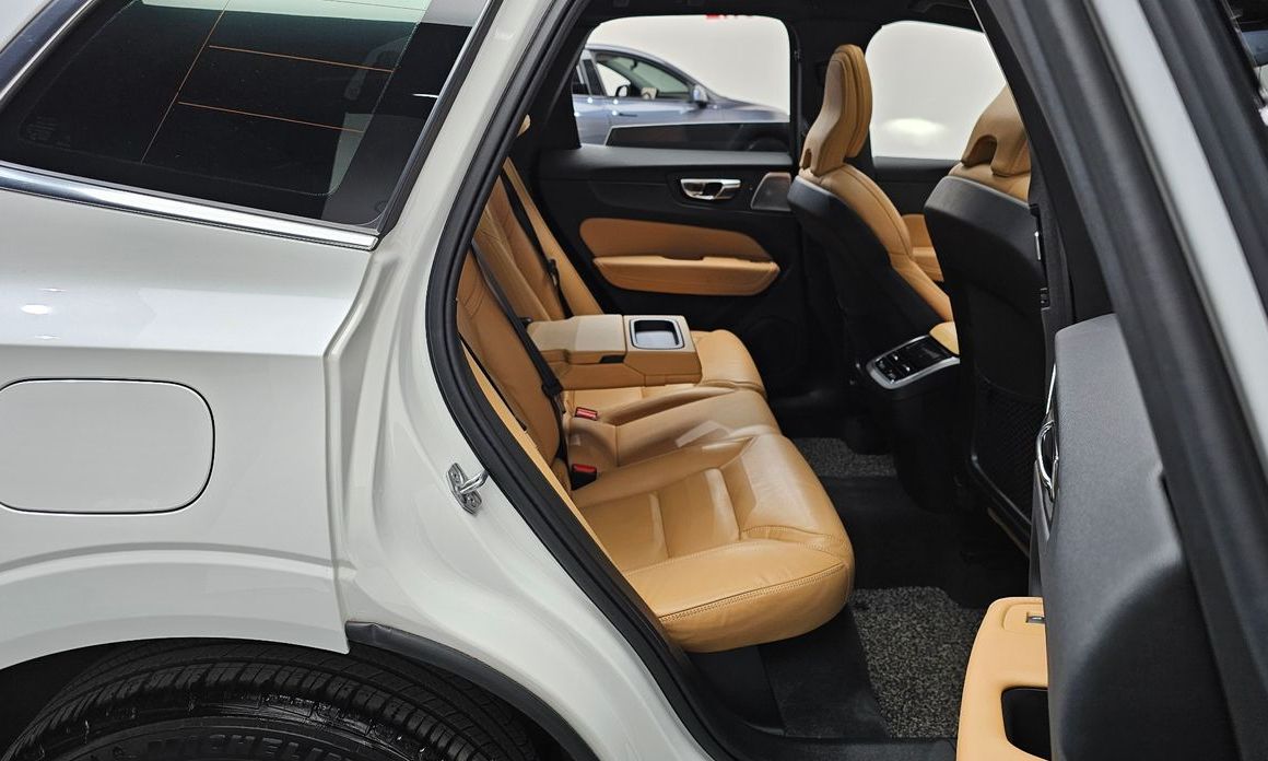 Volvo XC60 2021