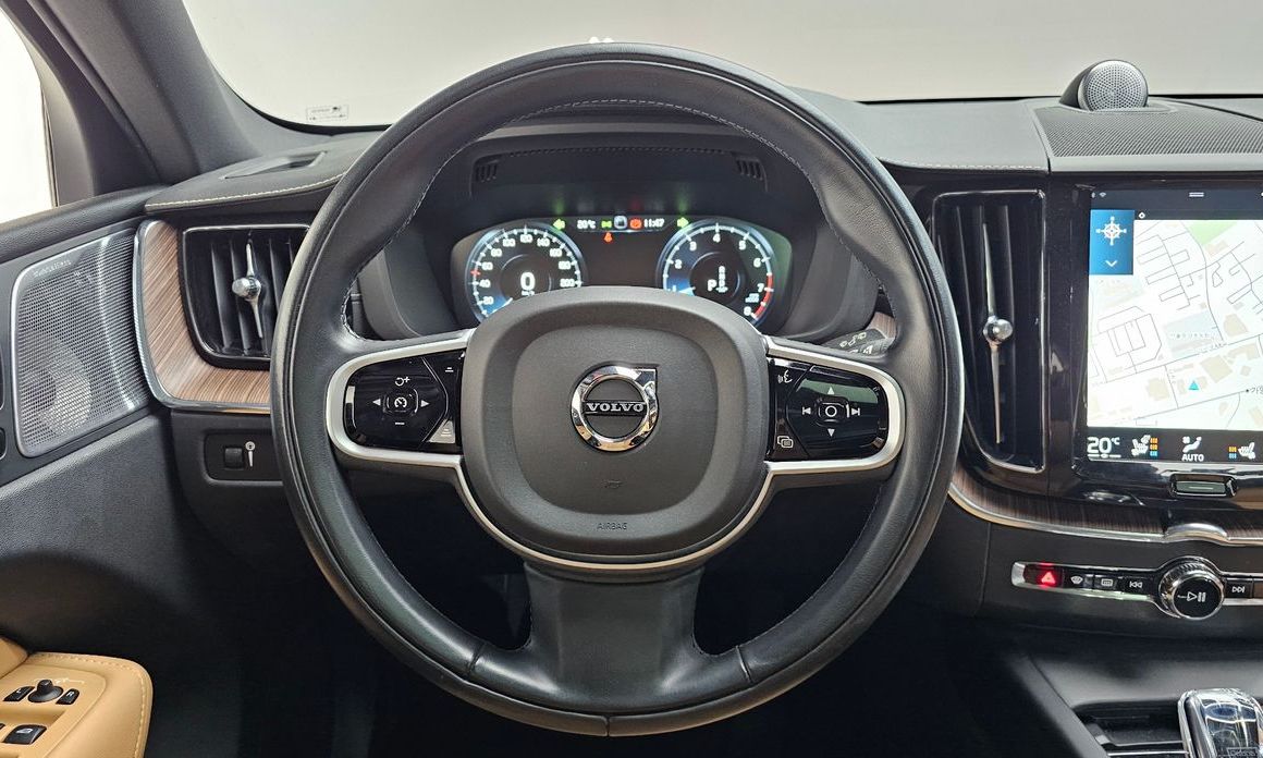 Volvo XC60 2021