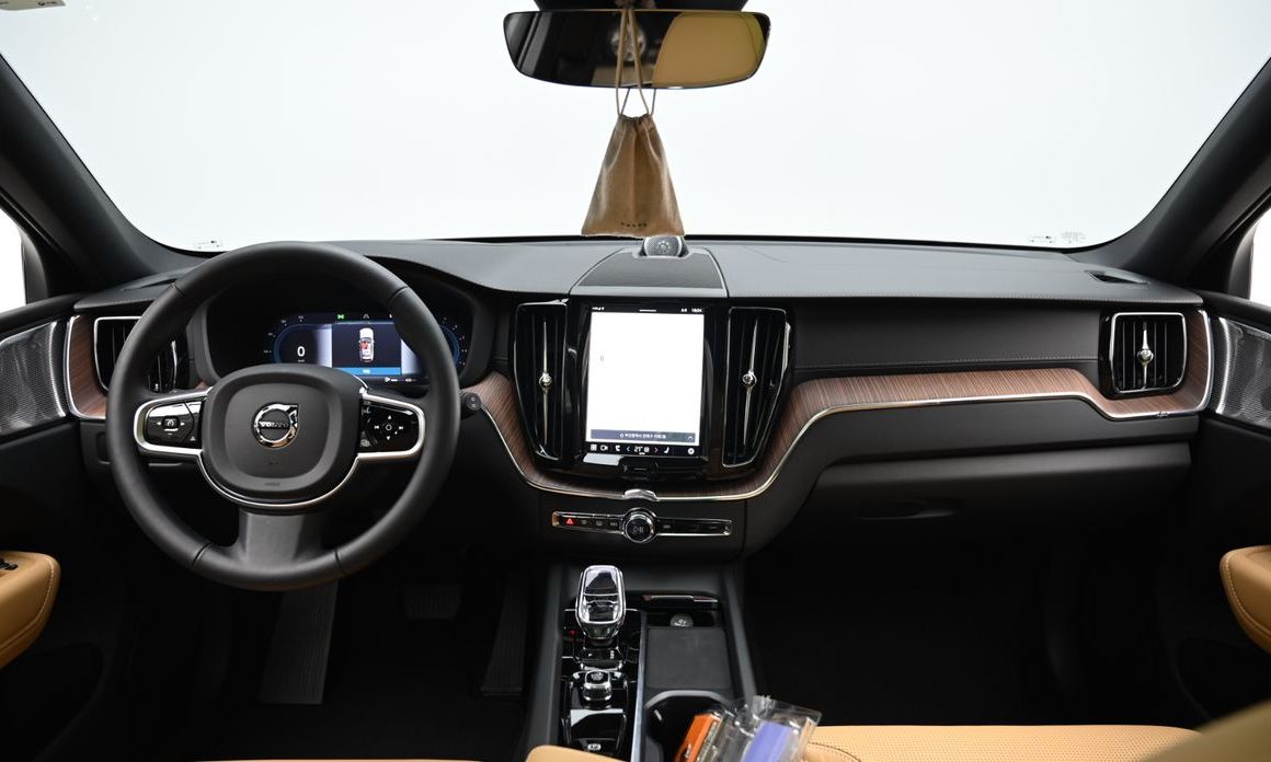 Volvo XC60 2023