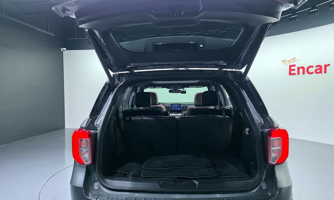 Ford Explorer 2023