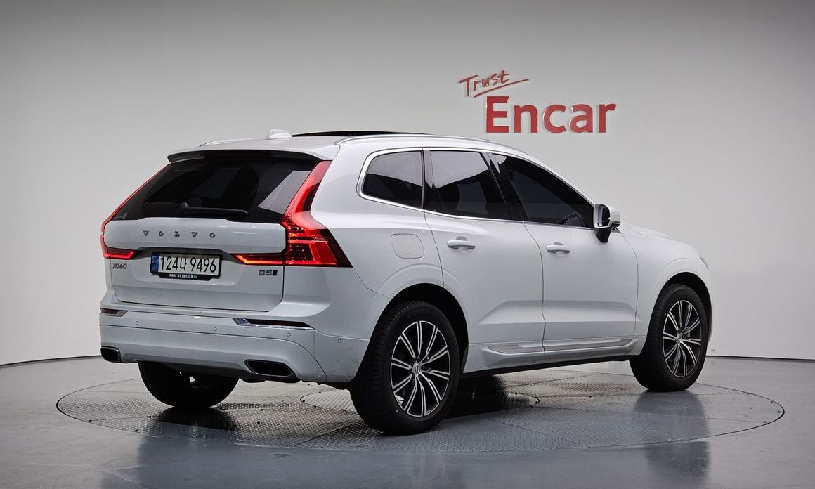 Volvo XC60 2021