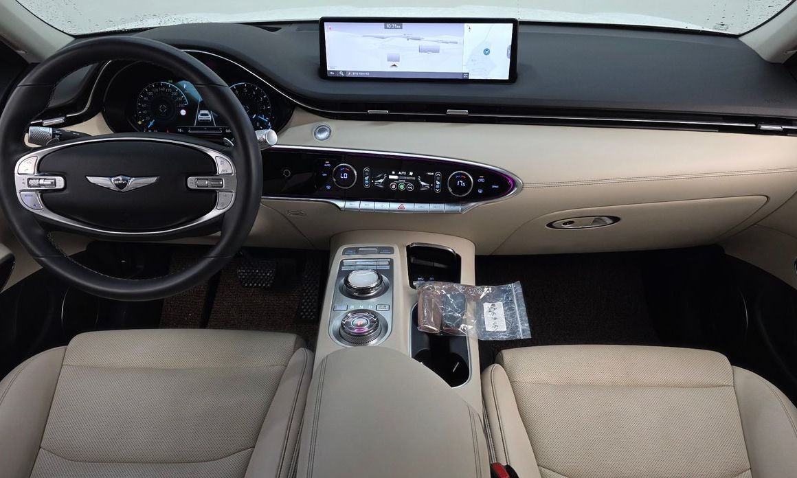 Genesis GV70 2023