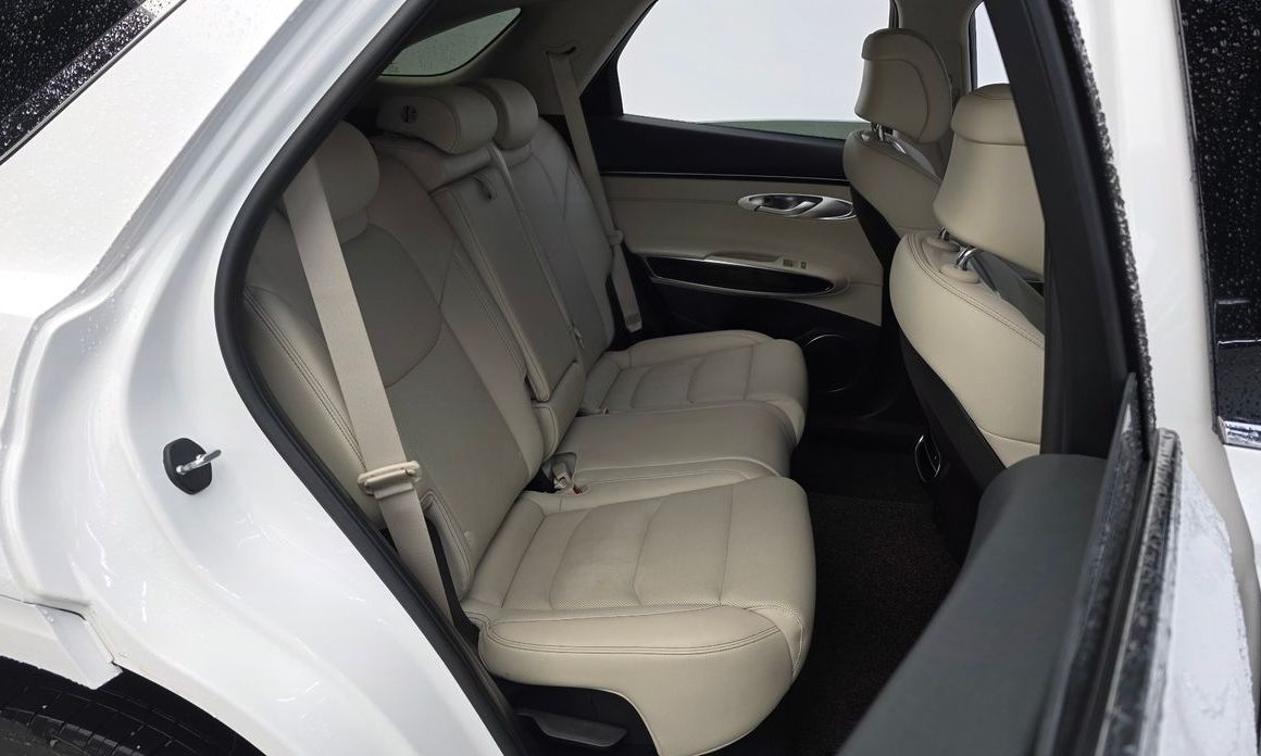 Genesis GV70 2023