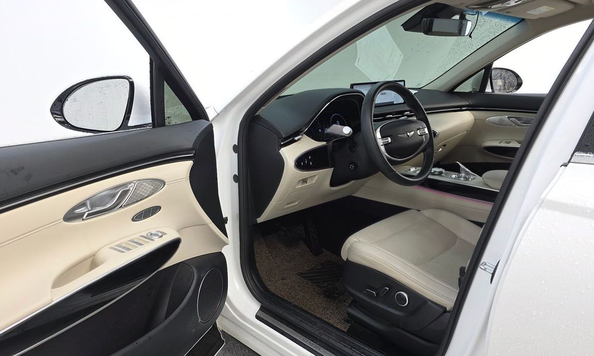 Genesis GV70 2023
