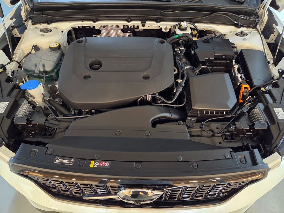 Volvo XC40 2026