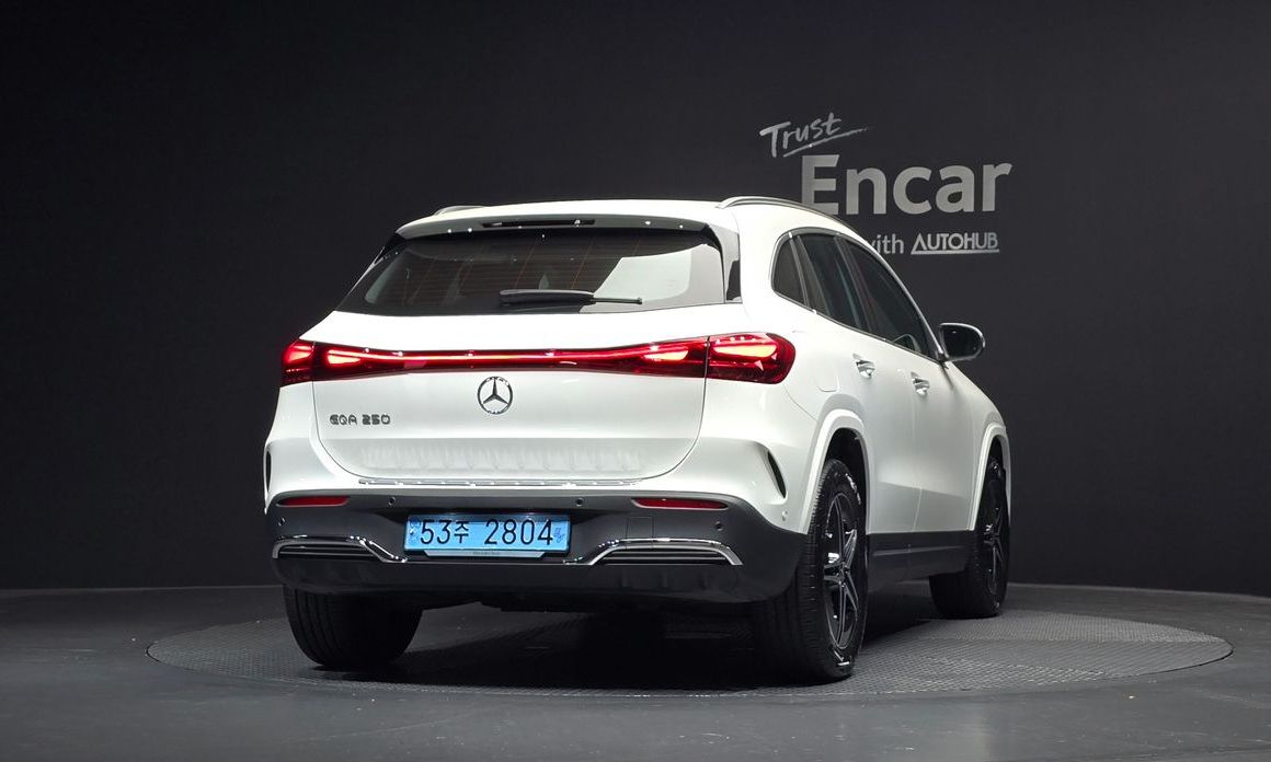 Mercedes-Benz EQA 2025