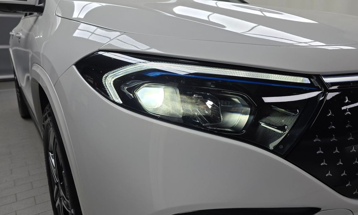 Mercedes-Benz EQA 2025