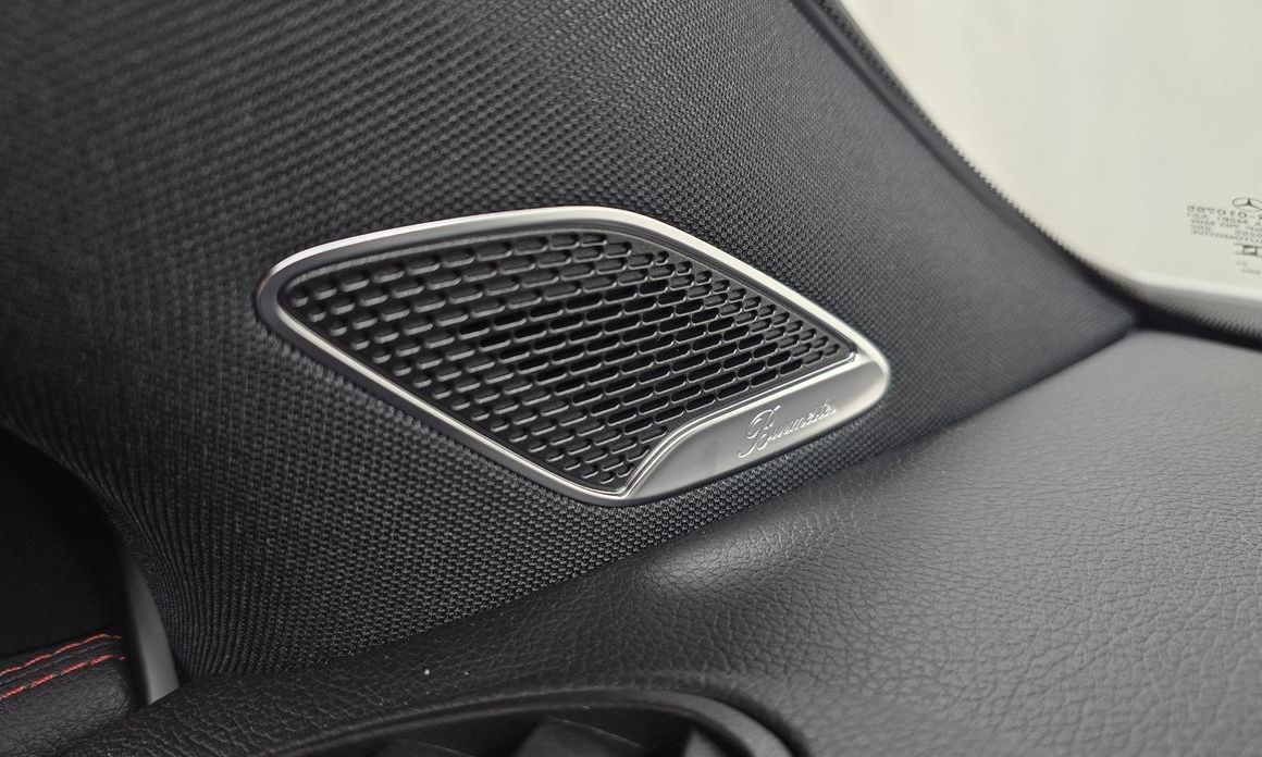 Mercedes-Benz EQA 2025