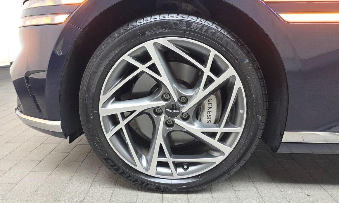 Genesis G90 2022