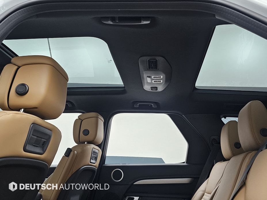Land Rover Discovery 2025