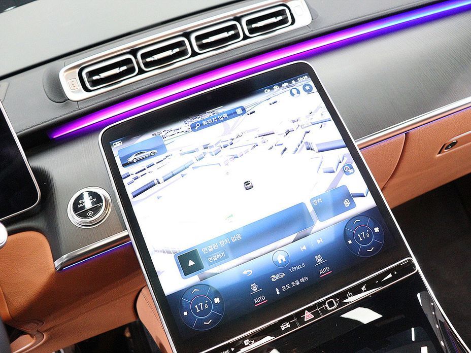 Mercedes-Benz S-Class 2023