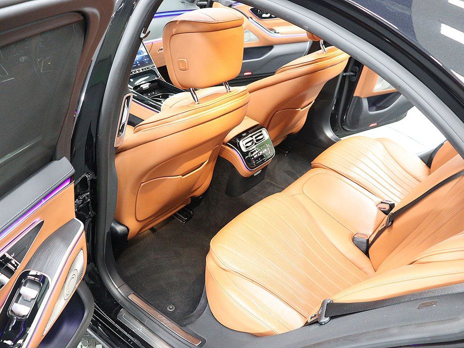 Mercedes-Benz S-Class 2023
