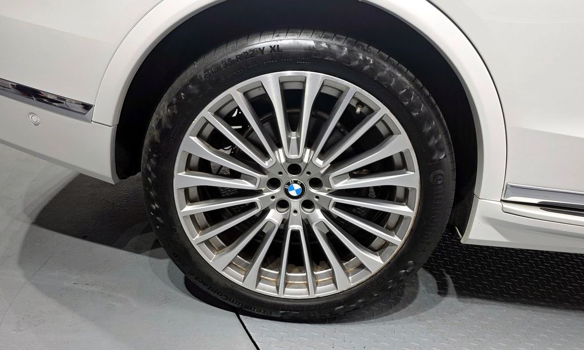 BMW X7 2020