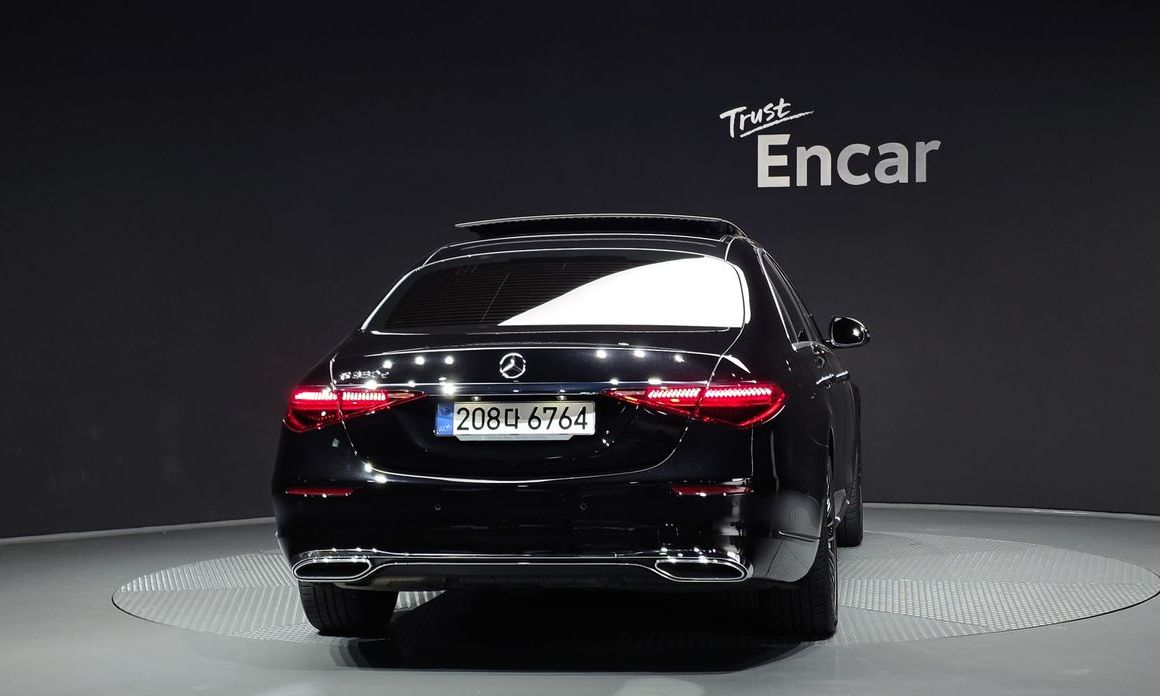 Mercedes-Benz S-Class 2022