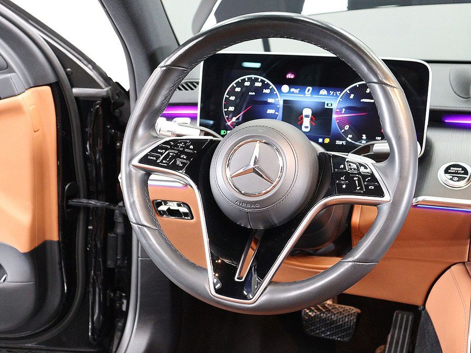 Mercedes-Benz S-Class 2023