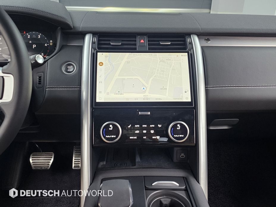 Land Rover Discovery 2025