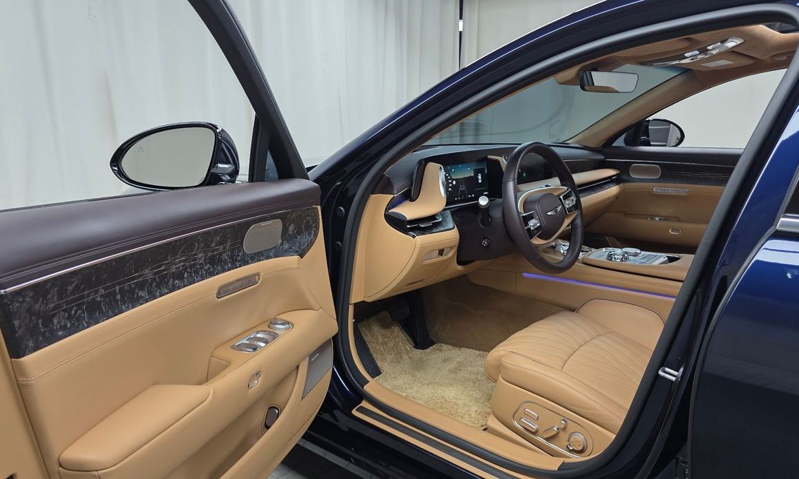 Genesis G90 2022