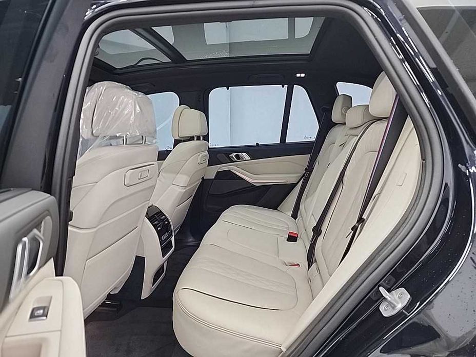 BMW X5 2025