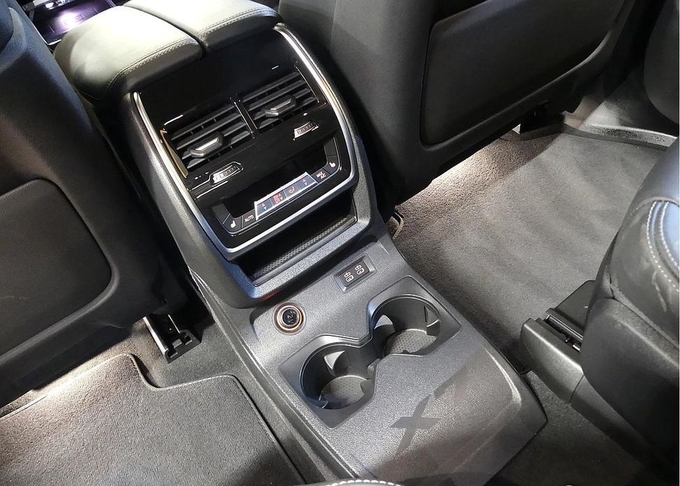 BMW X7 2024