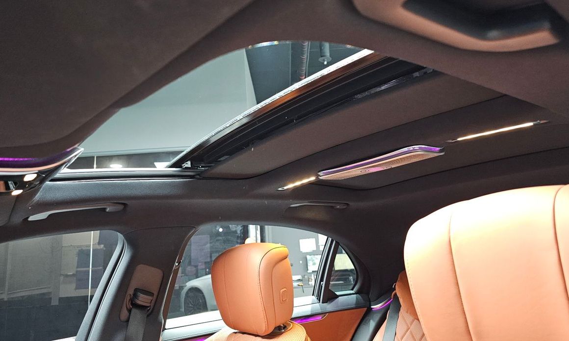 Mercedes-Benz S-Class 2024