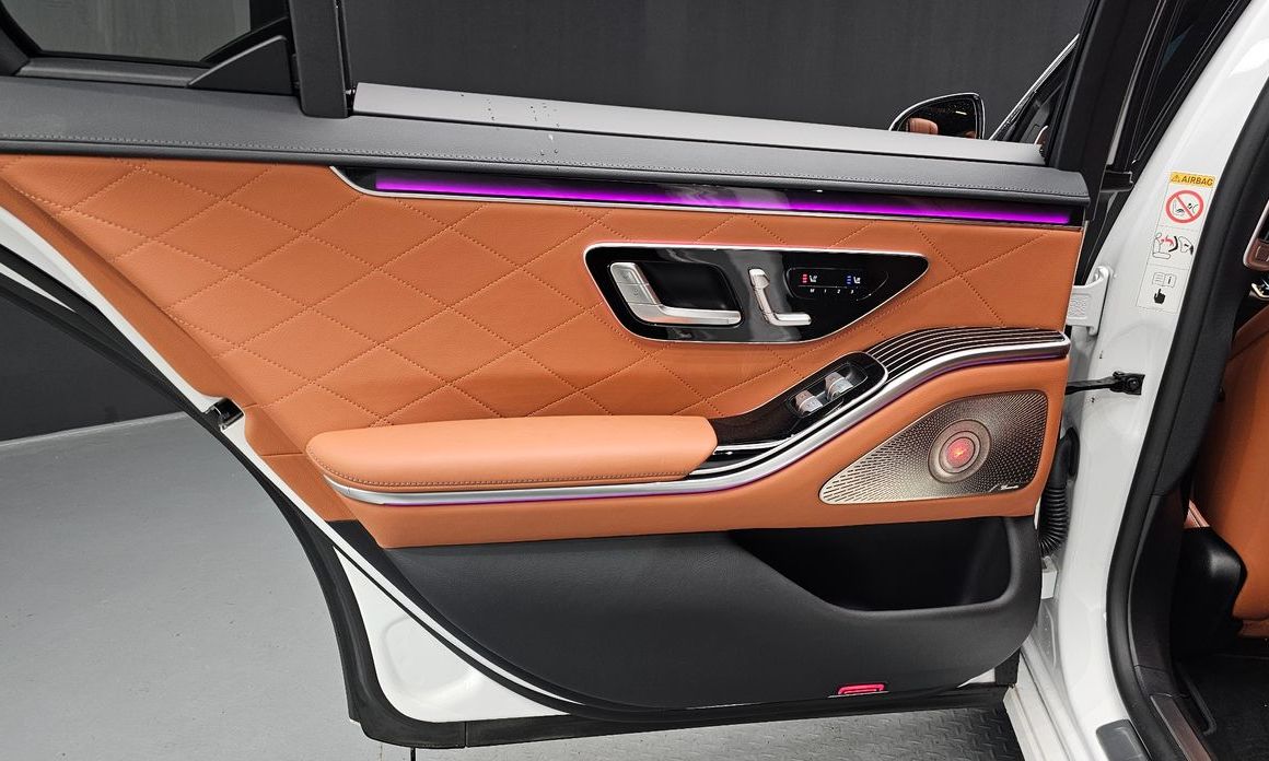 Mercedes-Benz S-Class 2024
