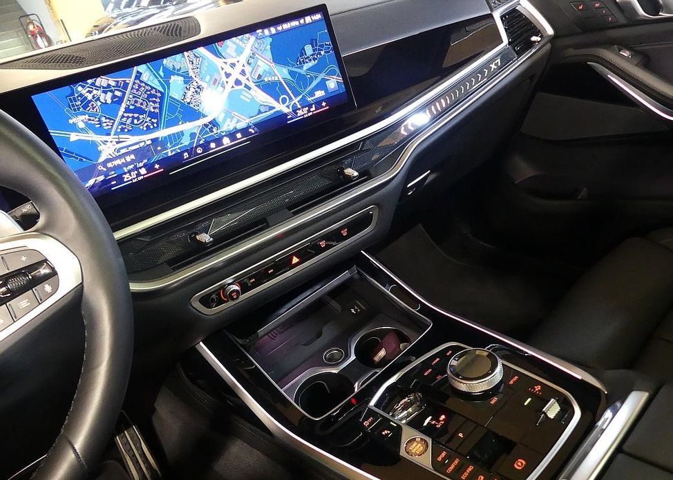 BMW X7 2024