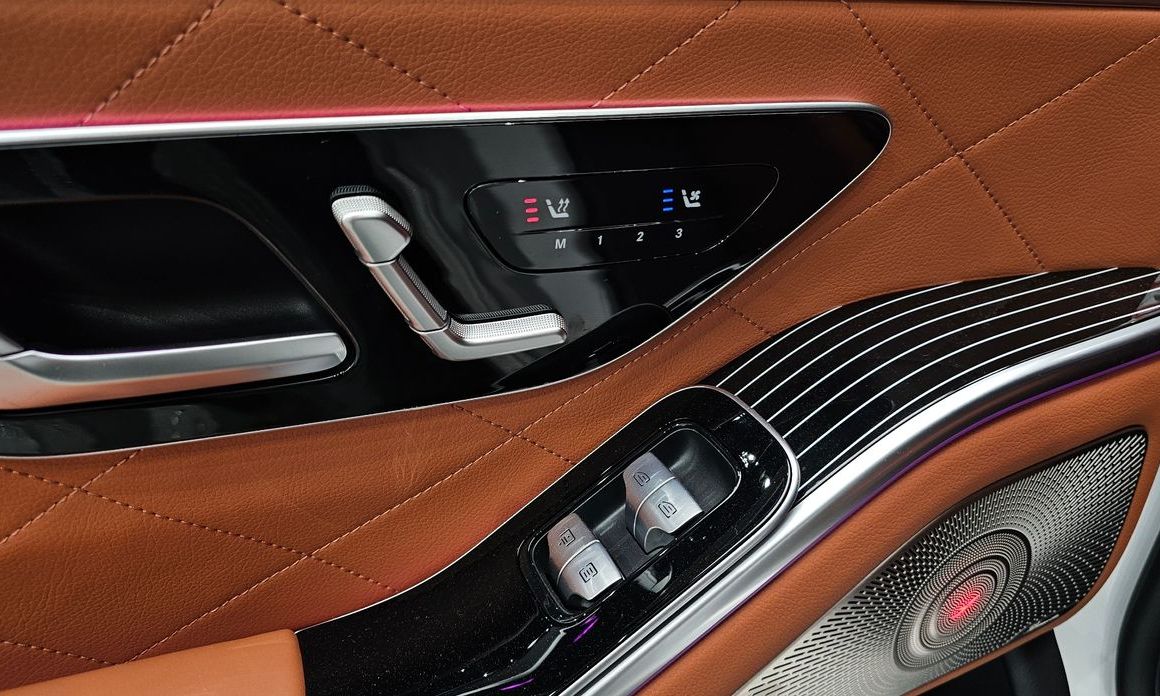 Mercedes-Benz S-Class 2024