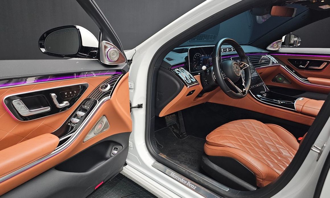 Mercedes-Benz S-Class 2024