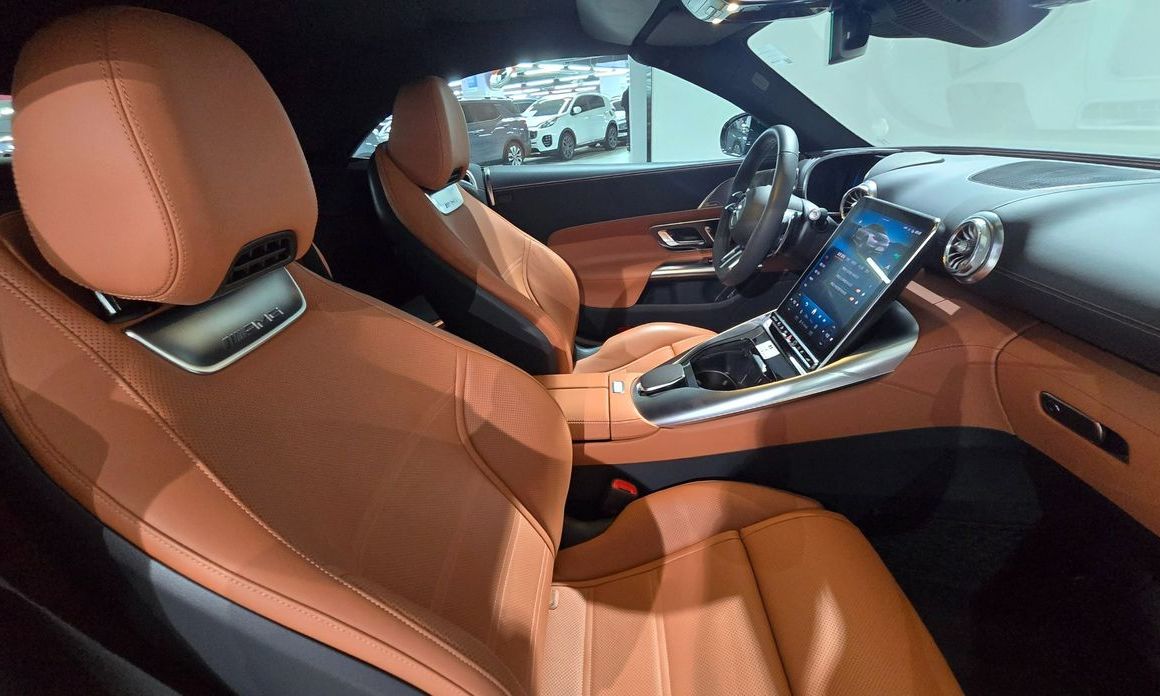 Mercedes-Benz SL-Class 2025