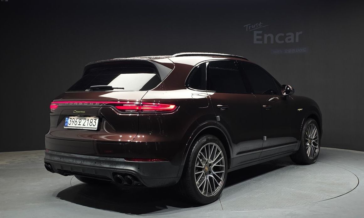 Porsche Cayenne 2023