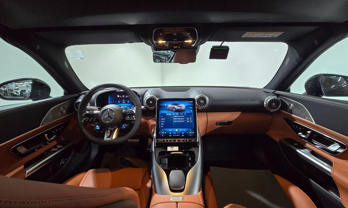 Mercedes-Benz SL-Class 2025